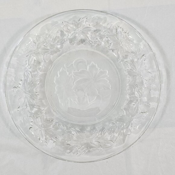 Fantasia Princess House Crystal & Frosted Bottom Dessert Appetizer Plates - 4 - Picture 15 of 15